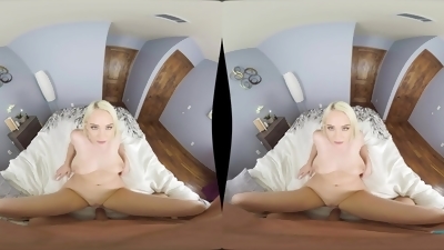 Sultry Blonde PAWG girlfriend as cowgirl in POV VR hardcore with cumshot