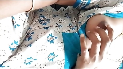 Swetha Tamil wife fingering orgasam