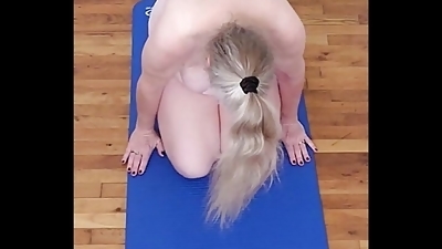 Hot Mature Vee Does Naked Yoga!
