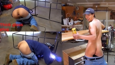Crazy welder stretches his ass all day at work with a glass plug