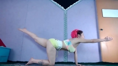 Yoga Beginner Livestream Flashing Latina