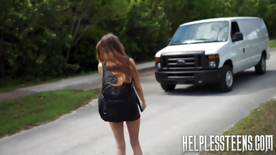 Stranded teen seeks help but lacks money