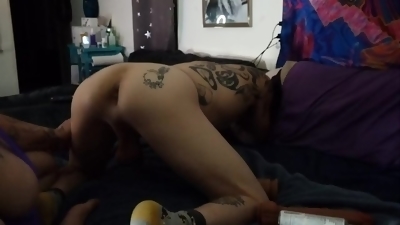 BBW and hot tatted guy both fuck and get fucked