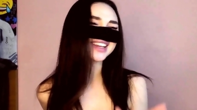 Hot Busty Webcam Babe Masturbate Solo