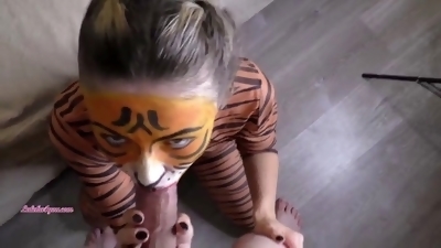 Naughty tiger nymph pounces on her boyfriend for a wild fuck session