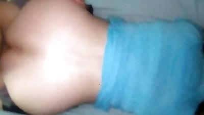 Fucking my girlfriend with her light blue shirt I put her in a doggy style