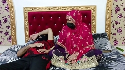 Hungry Indian Desi Mature Bride want Hard Fucked by her Husband but her Husband wanted to sleep