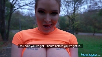 Alexxa Vice shows off her amazing cock handling skills