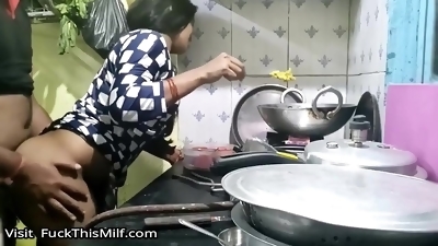 Indian Bhabhi Cooking In Kitchen And Humping Brother-in-law - Big bootie