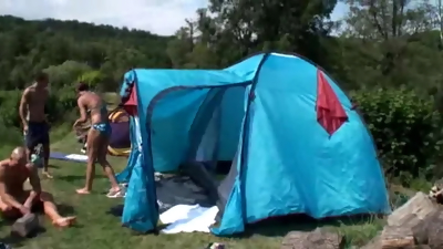 Camping hardcore