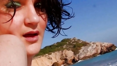 Spanish Slut Get Anal Fuck Outdoor At The Beach