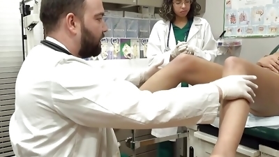 Male Doctor Walks In On Fully Naked Female Patient To Give A Second Opinion To Female Colleague EXCLUSIVELY At GirlsGoneGynoCom