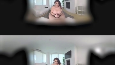 Sama Champagne Blowing Off VR PORN