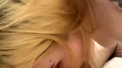 Blonde hairdresser sucks on a big meat pole