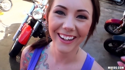 Biker Babe Hot POV Sex Video