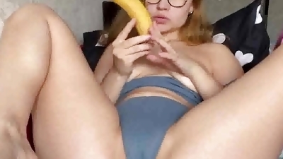 Fucking my tight pussy with a big banana. Deep penetration