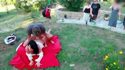 Public sex on the meadow with a stranger! Ass and pussy creampie and facial cumshot
