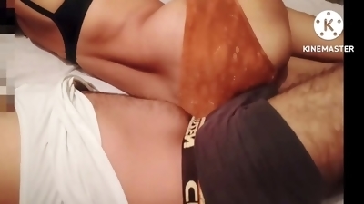 Indian Bhabhi caught and pounded hard with explicit Hindi audio!